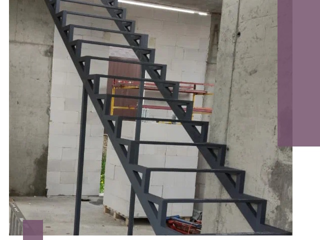 Демонтаж металлических лестниц в Чусовой быстро и безопасно