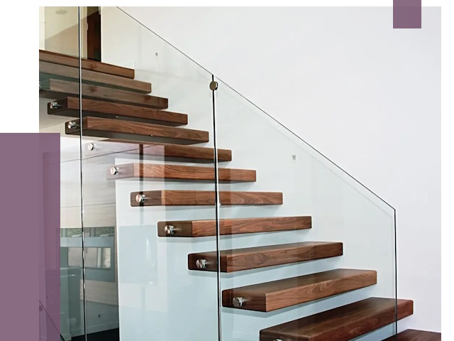 Стеклянные перила для лестницы в Чусовой от 15150 руб.