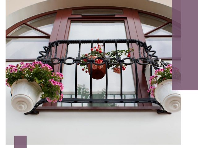 Изготовление и монтаж французских балконов в Чусовой