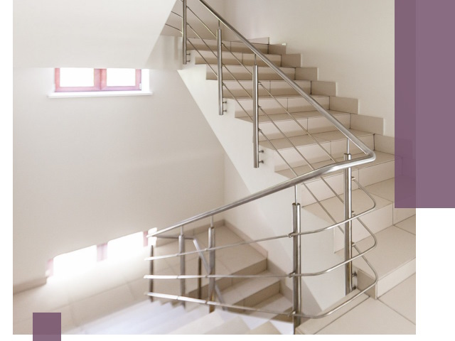 Установка и замена перил в подъезде в Чусовой