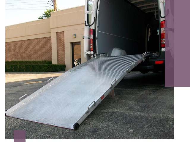 Мобильные пандусы в Чусовой — производство, монтаж и аренда