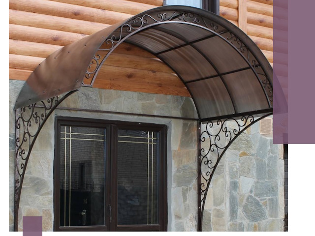 Арочные козырьки под ключ в Чусовой: изготовление и монтаж