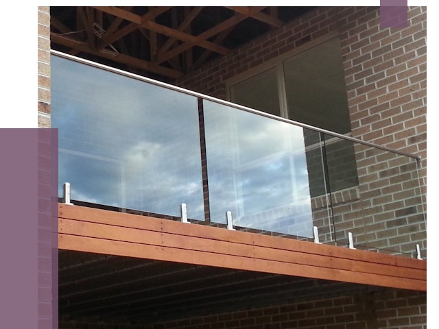 Стеклянные парапеты на крыше и террасе в Чусовой от 11754 руб. | ПРОЛЁТ-Чсв