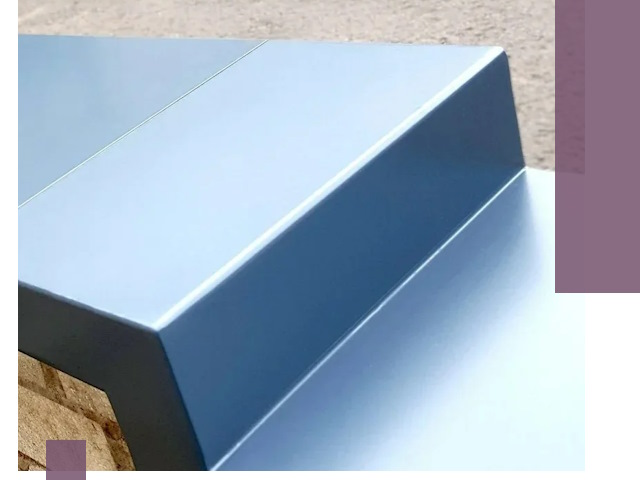 Крышки на парапет в Чусовой: изготовление и монтаж под ключ