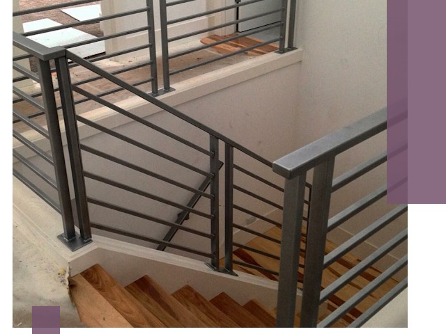 Изготовление поручней из металла и дерева в Чусовой