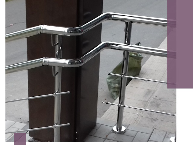 Монтаж поручней из нержавеющей стали в Чусовой качественно и быстро